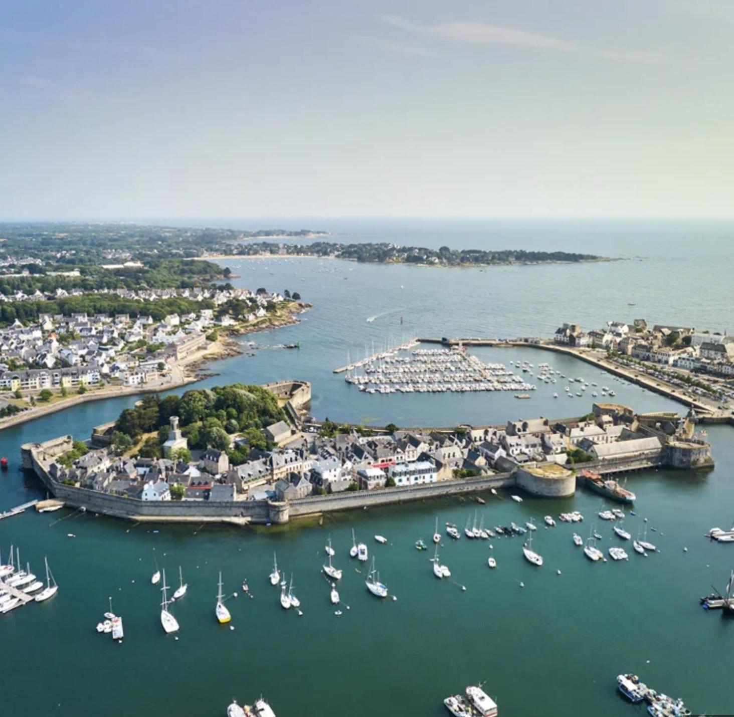 L'Hermine Terrasse Et Parking, 500 Plage Concarneau Εξωτερικό φωτογραφία